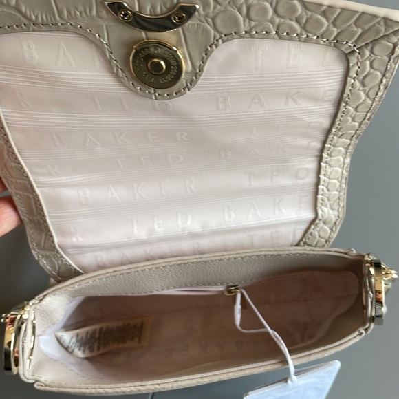 NWT Ted Baker Loop and Tab Grainy Mini Crossbody Taupe - Picture 10 of 13